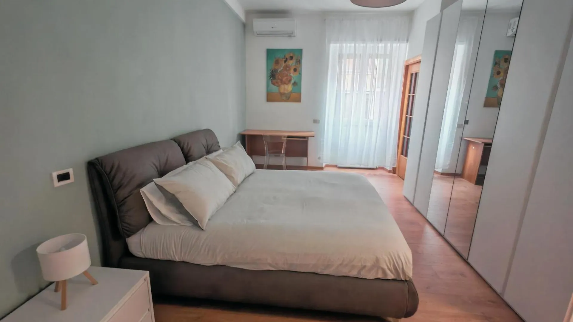 Greta\'S Home location